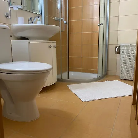 - Tempo * Kremnica